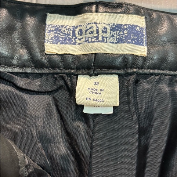 Vintage Gap Genuine leather pants 32x34 - Picture 3 of 8